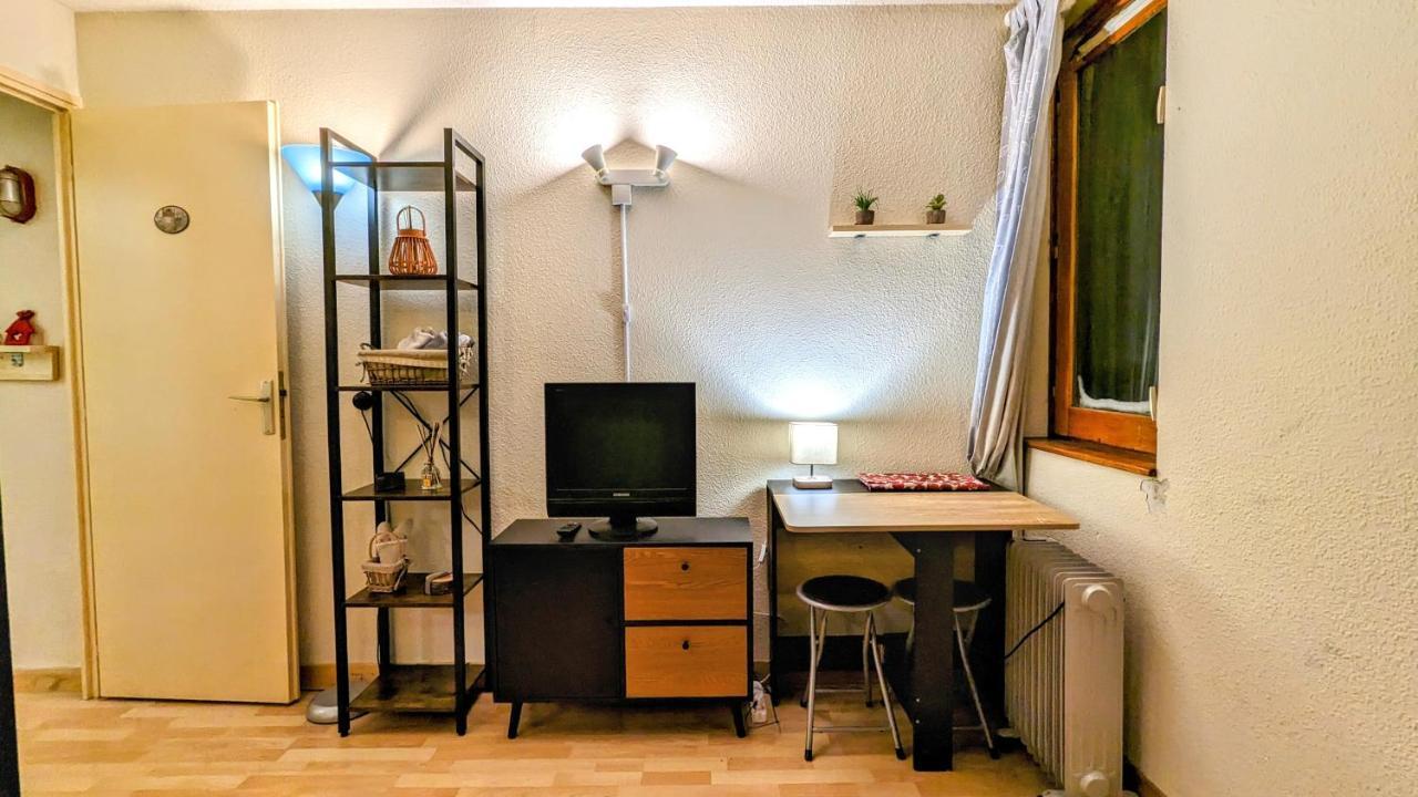 Appartement La Mongie Au Pied Des Pistes Bagnères-de-Bigorre Exteriör bild